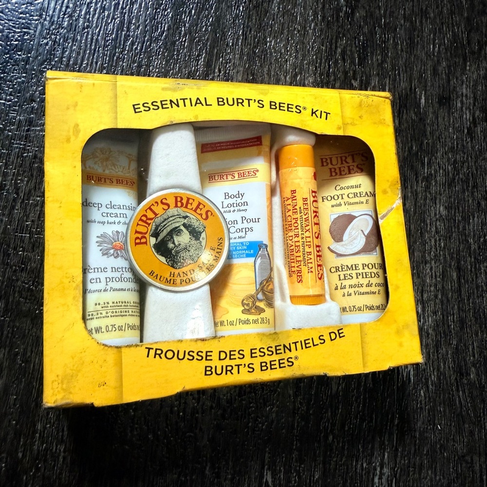 Burt's Bees Essential Kit Unisex OS Yellow 5pc Skincare Gift Set Travel Size New